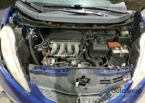 2010 Honda Fit Sport z USA, uszkodzony, nr VIN JHMGE8H44AS009293